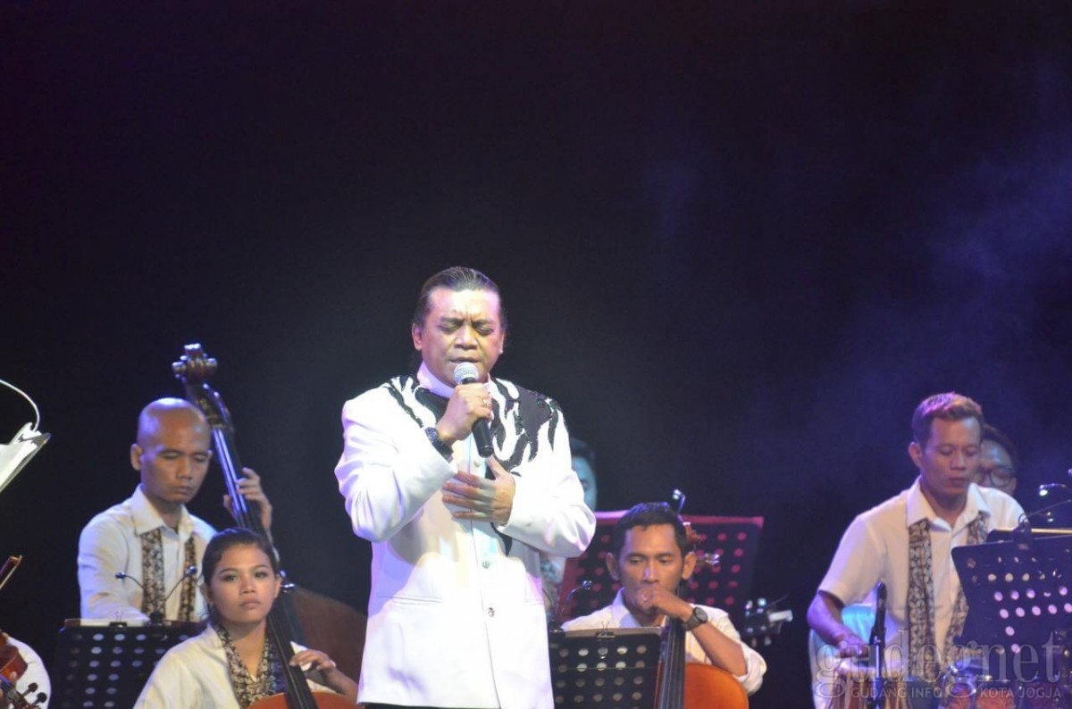 Penampilan Didi Kempot Membawakan Lagu Jazz di Panggung Ngayogjazz